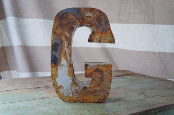"G" 14" Serif